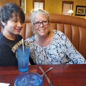 Meet your Posher, Denise